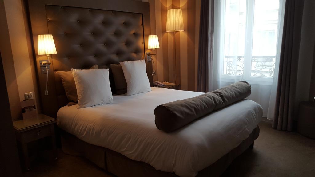 Hotel Saint Cyr Etoile Париж Экстерьер фото